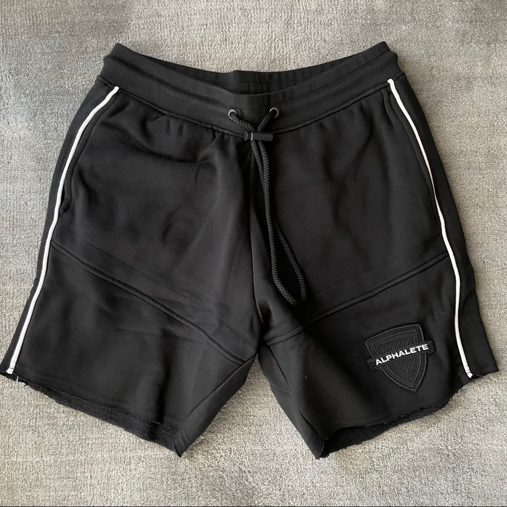 Alphalete Varsity Short - Black (Medium)